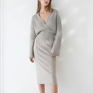 Chiwish Ribbed Flare Sleeves Wrap Knit Top in Sand Size Small NWT